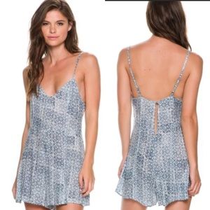 NWOT RVCA Summer Ryde Jumper